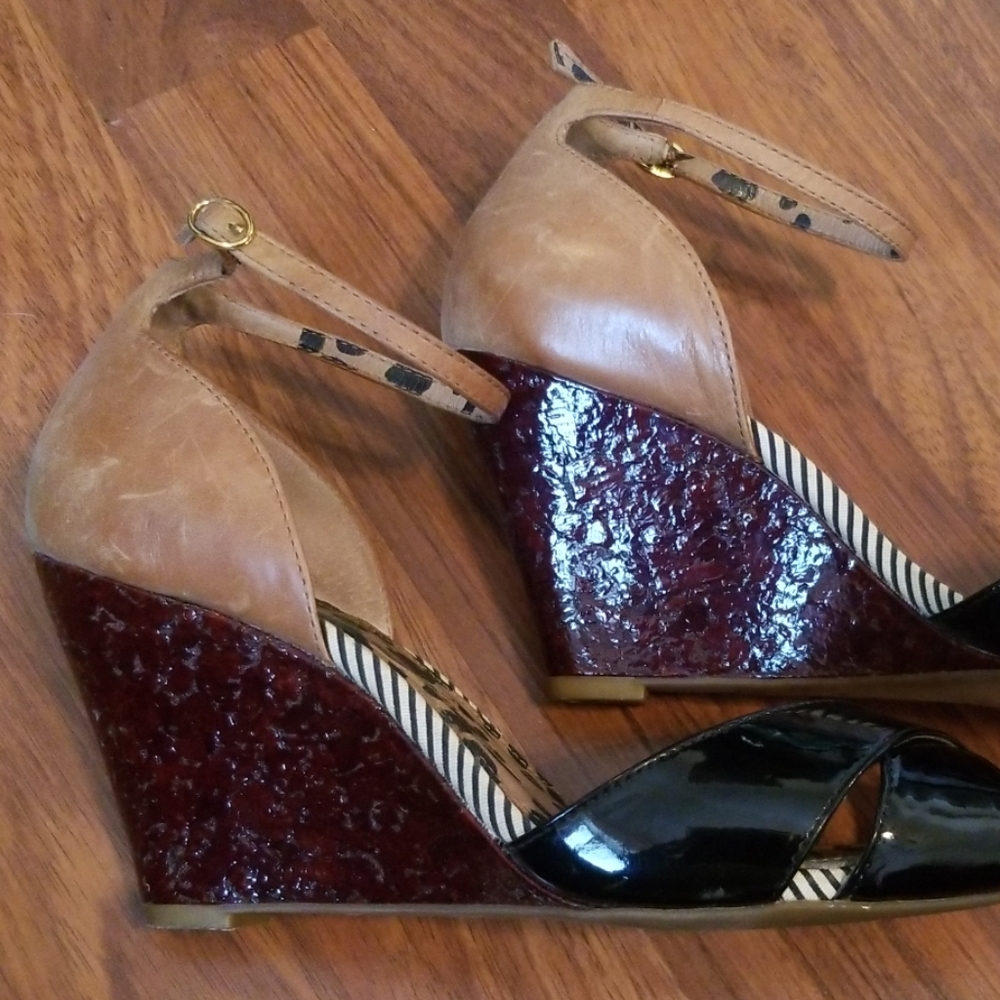 Shoes - Picture 3 of 3